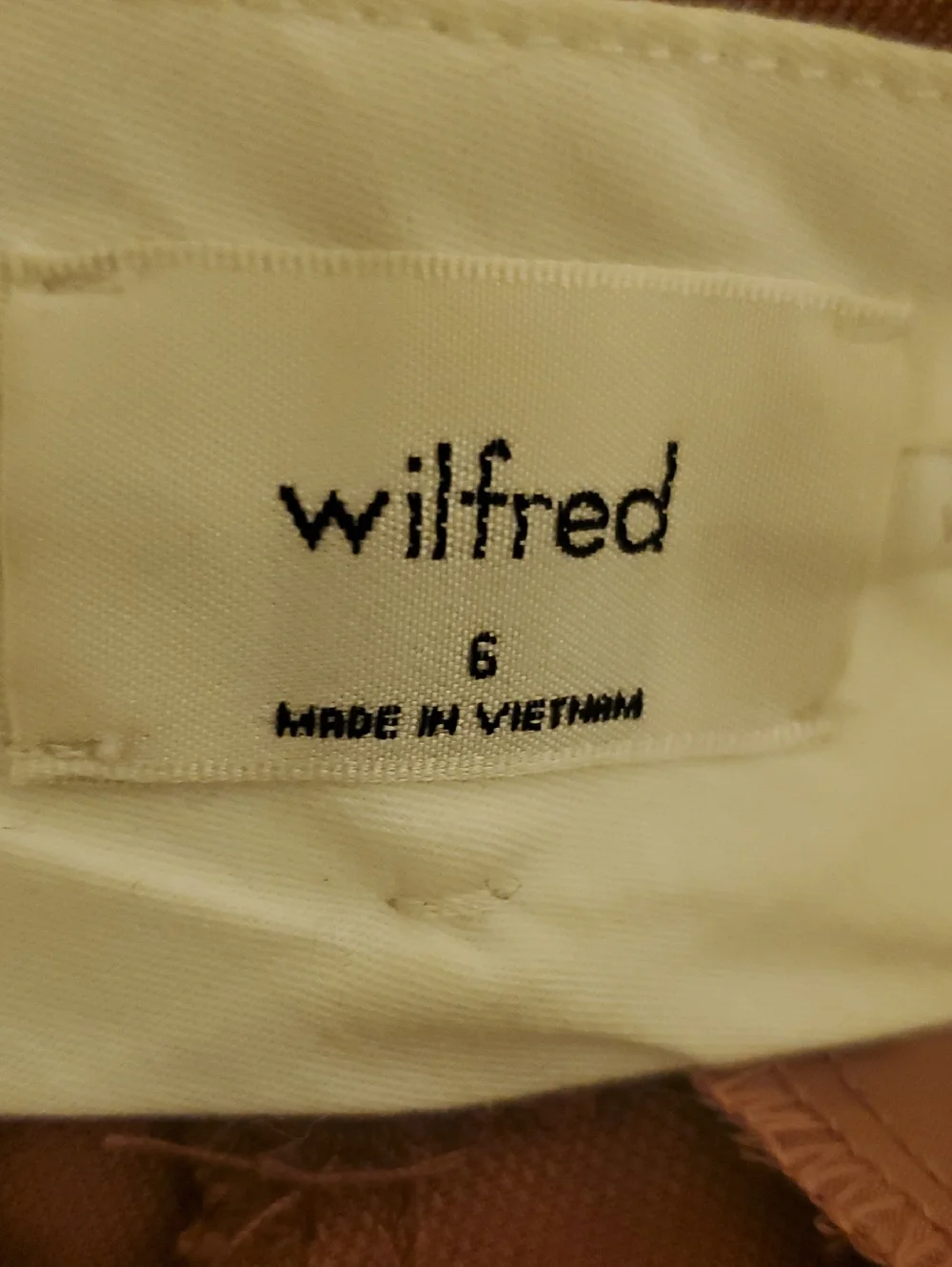 NWOT Wilfred Aritzia The Effortless Pant Cropped Cruise Linen Blend Sz 6